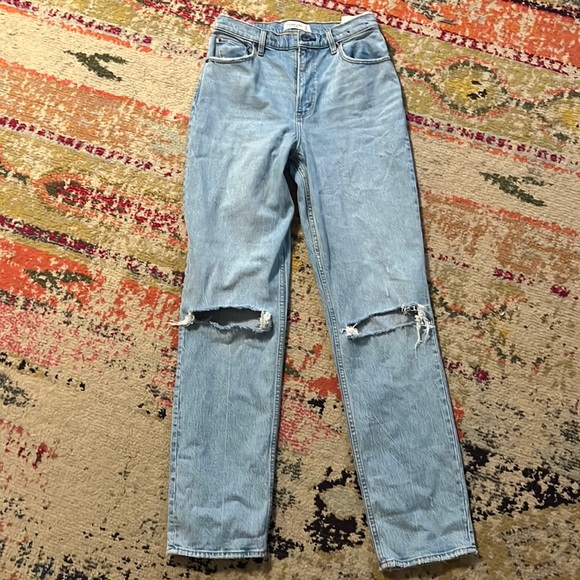 Abercrombie & Fitch Curve Love Ultra High Rise 90’s Straight Jeans 29 Extra Long - Picture 2 of 3